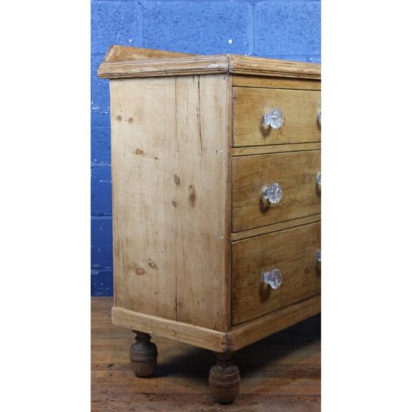 A Victorian Farmhouse Pine Sideboard or Dresser of Small Proportions - Image 3