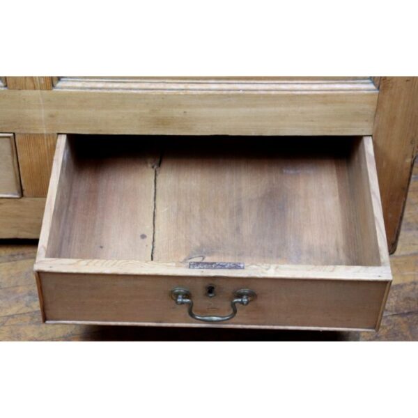 A Georgian Panelled Pine Mule Chest Blanket Box with Waxed Finish - Image 5