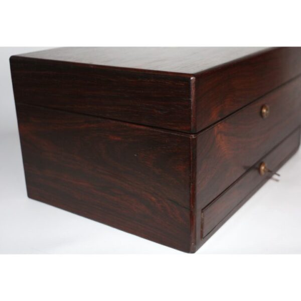 A Superb Victorian Rosewood Fitted Vanity Case, Travelling Jewellery Box Dated 1850 - Image 10