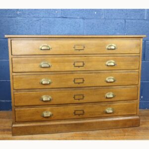 A Laura Ashley Oak 5 Drawer Haberdashery Plan Chest of Drawers
