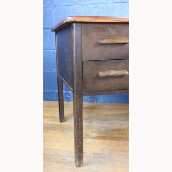 A C1930s Oak Kneehole Twin Pedestal Office Desk with 4 Drawers - Image 3
