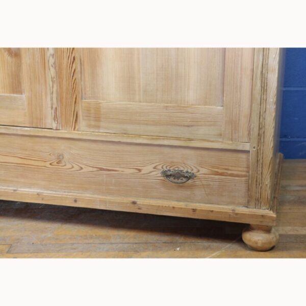 An Antique Rustic Farmhouse Pine Double Wardrobe Raised on Bun Feet - Image 7