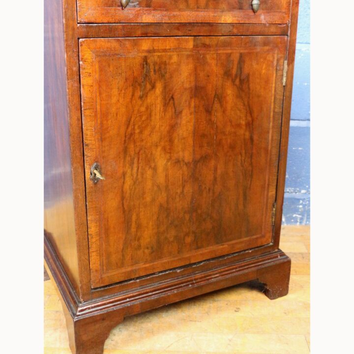 An Antique Walnut Single Drawer Bedside Cupboard Queen Anne Style - Image 8