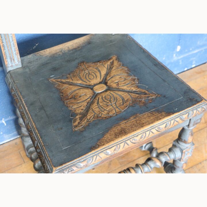A Pair of C19th Carved and Painted Oak Hall Chairs - Image 5